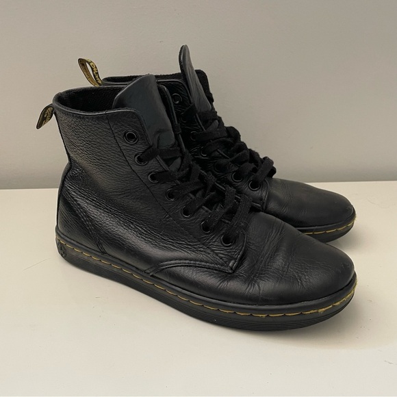 Dr. Martens Women's Leyton Leather Lace Up Boots Size 6 - Picture 2 of 7